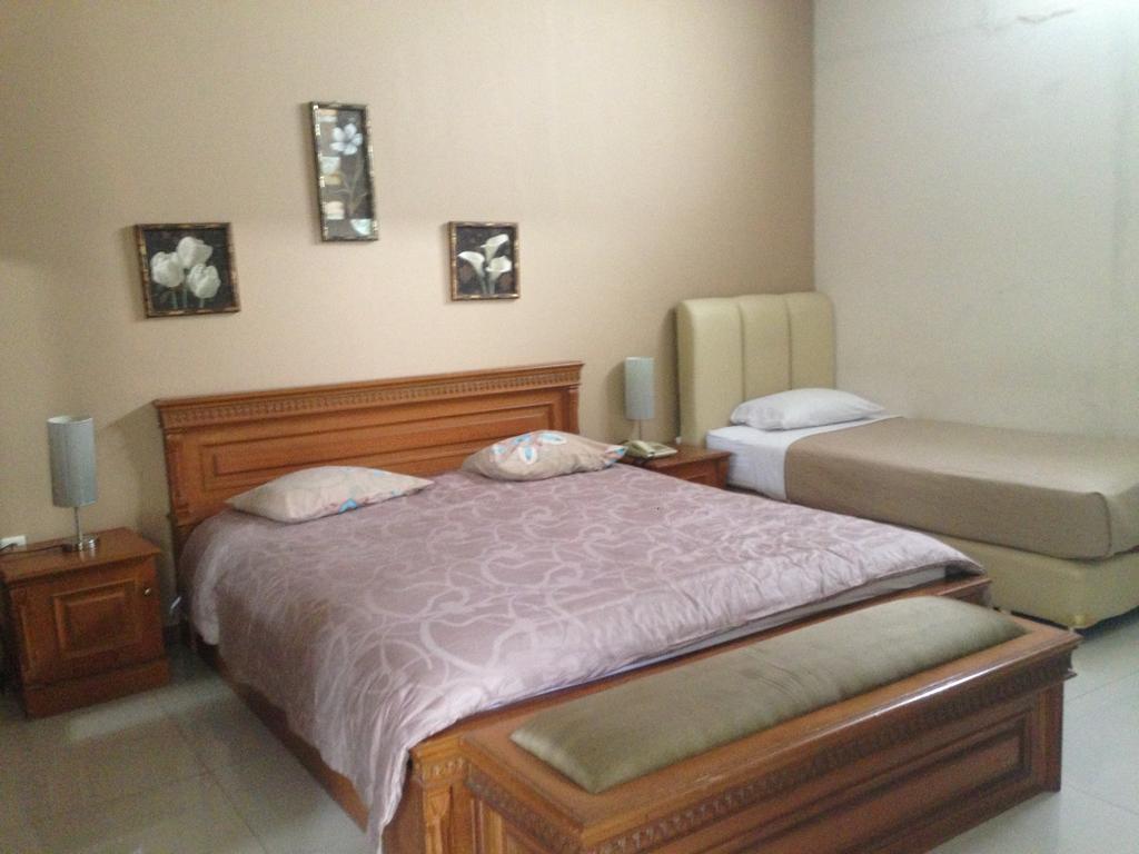Gondia Guesthouse Cakarta Oda fotoğraf