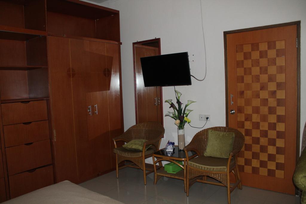 Gondia Guesthouse Cakarta Oda fotoğraf