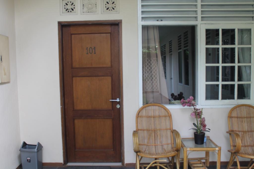 Gondia Guesthouse Cakarta Oda fotoğraf