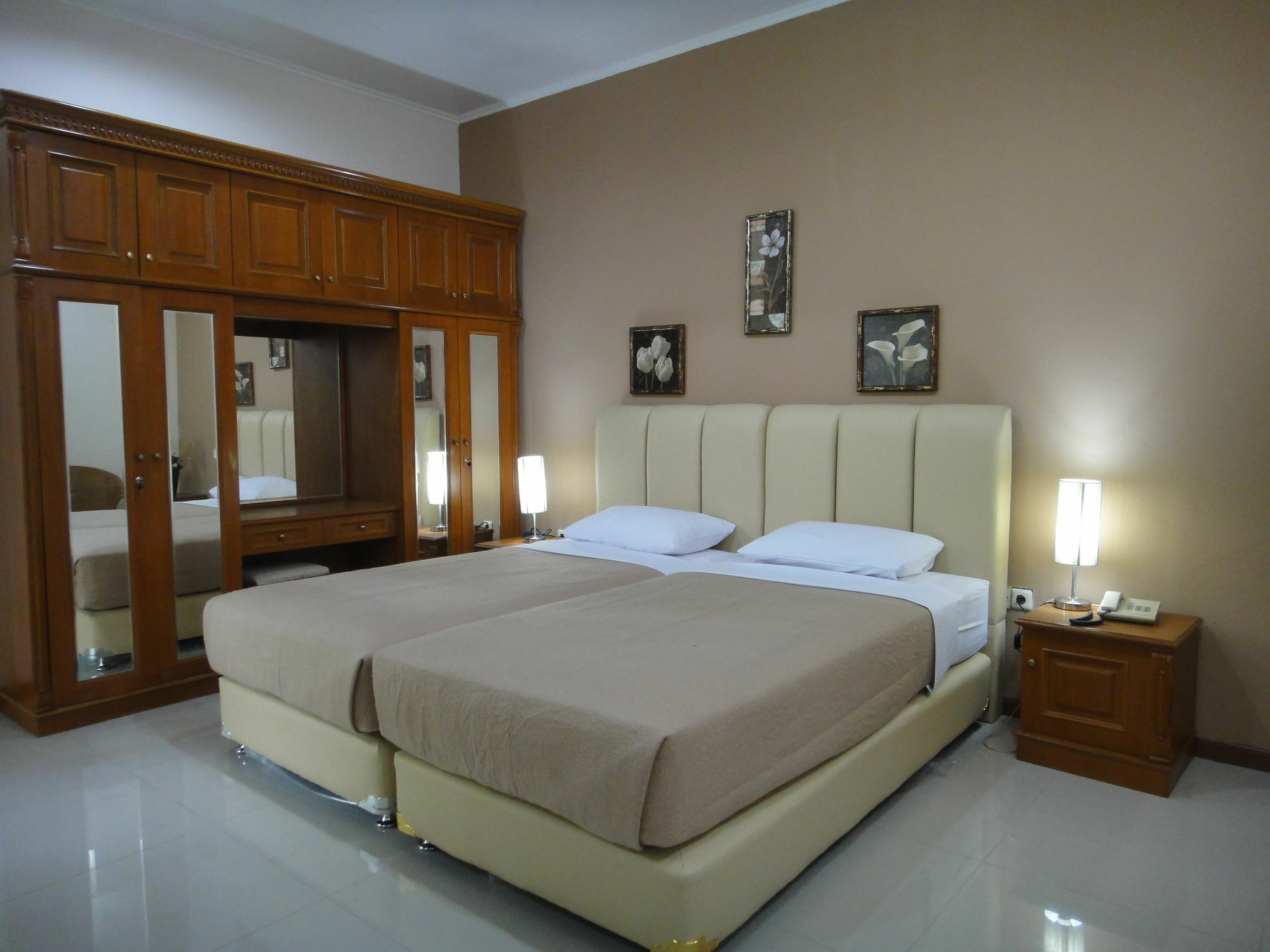 Gondia Guesthouse Cakarta Dış mekan fotoğraf